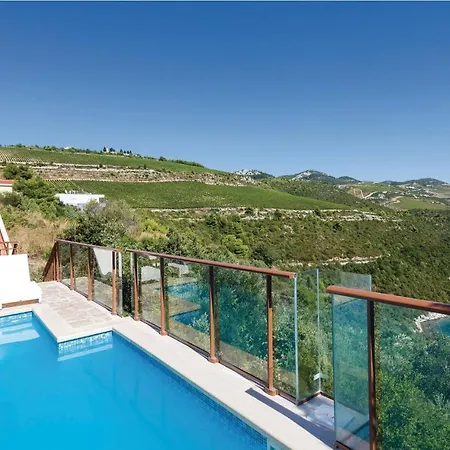 Stunning In With Kitchen * Kremena