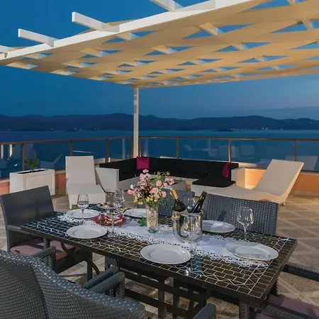 Stunning In With Kitchen * Kremena